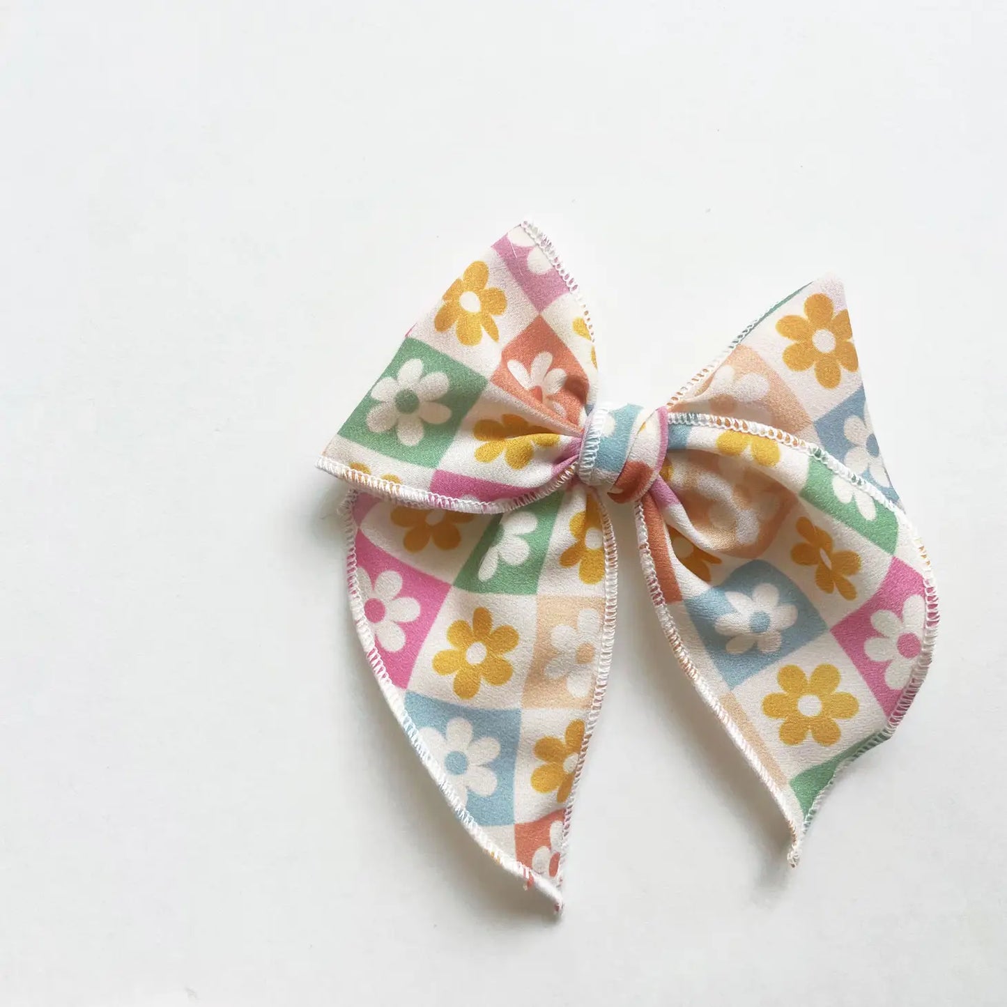 Checkered Daisy Bow